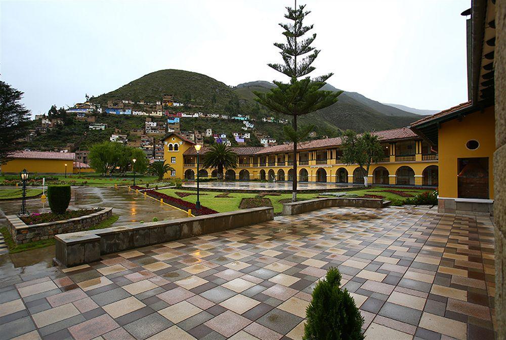 Lp Los Portales Hotel Tarma Exterior foto